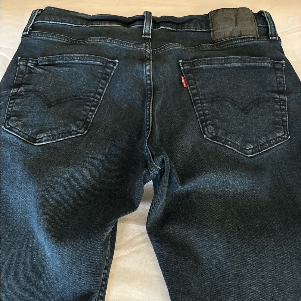 Men's LEVIS 514 Black Label Straight Fit     33 X 30 Dark Wash Stretch Jeans